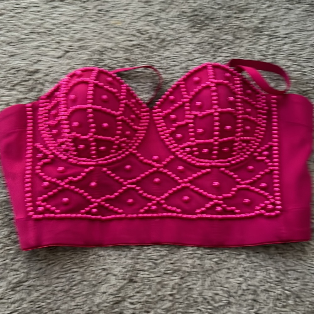 Beaded Crop Top - Picture 4 of 4
